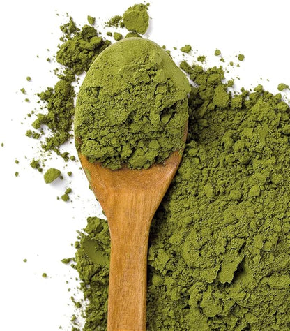 Super Greens Powder Organic Blend: Non-GMO Supplement, Includes Spirulina, Alfalfa, Spinach, Probiotics, Fiber and Digestive Enzymes, No Artificial Sweeteners, 30 Servings