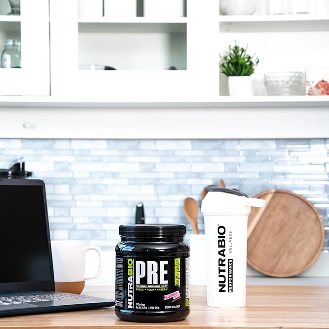 NutraBio PRE Workout Powder - Old Formula- Sustained Energy, Mental Focus, Endurance - Beta Alanine, Creatine, Caffeine, Electrolytes - 20 Servings - Dragonfruit Candy
